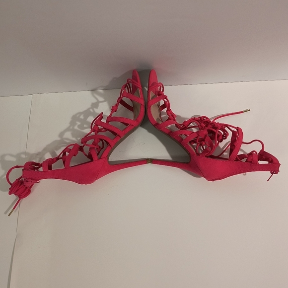 Qupid Women's 8 & 7.5 Pink Strappy Lace-Up Heels - Picture 4 of 8